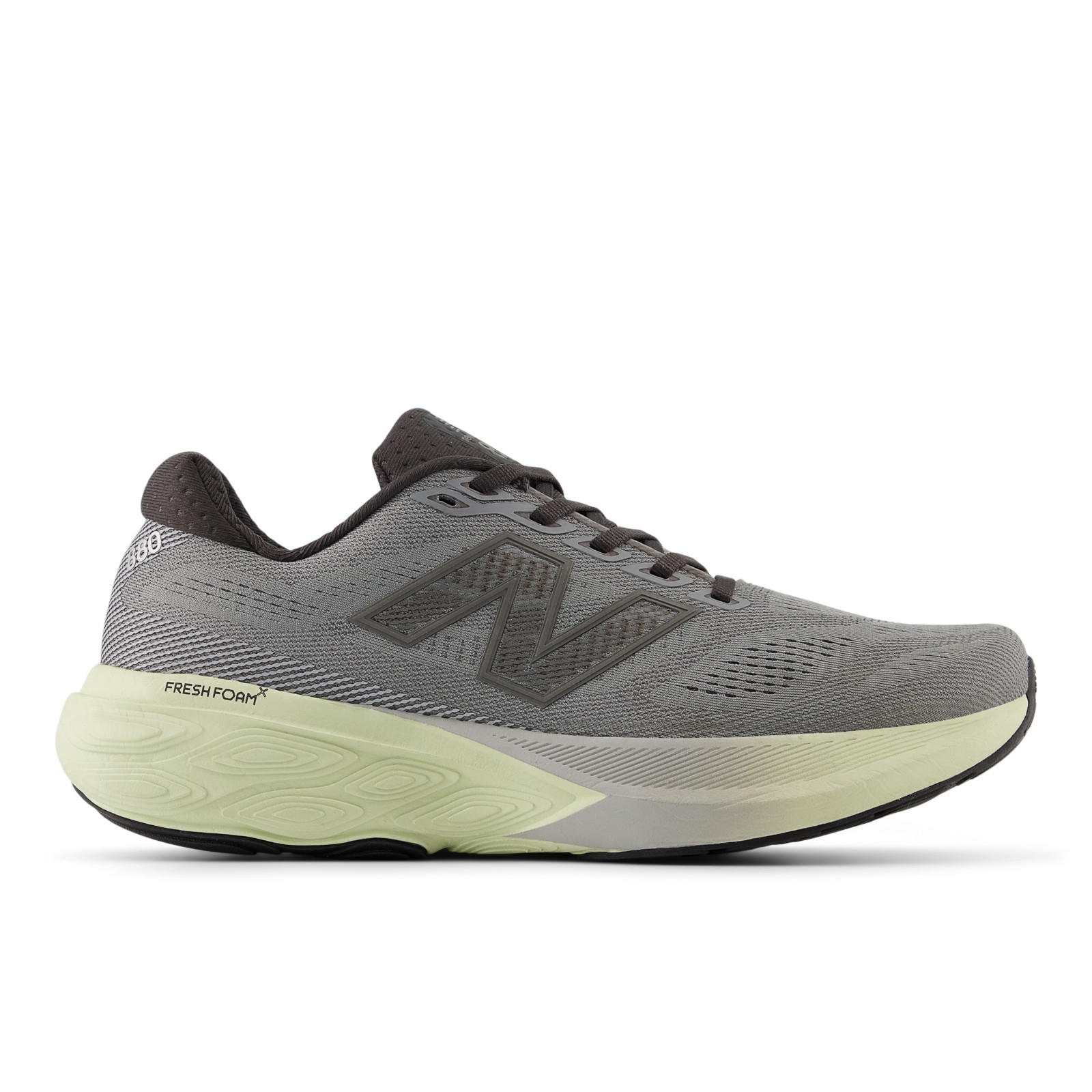 New Balance Men display picture 3
